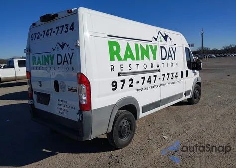 2018 Ram Promaster 2500 High Roof 159 Wb z USA, uszkodzony, nr VIN 3C6TRVDG4JE145811